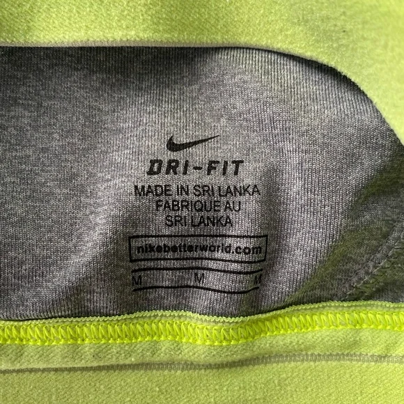 Nike Pro Sports Bra - Picture 3 of 3